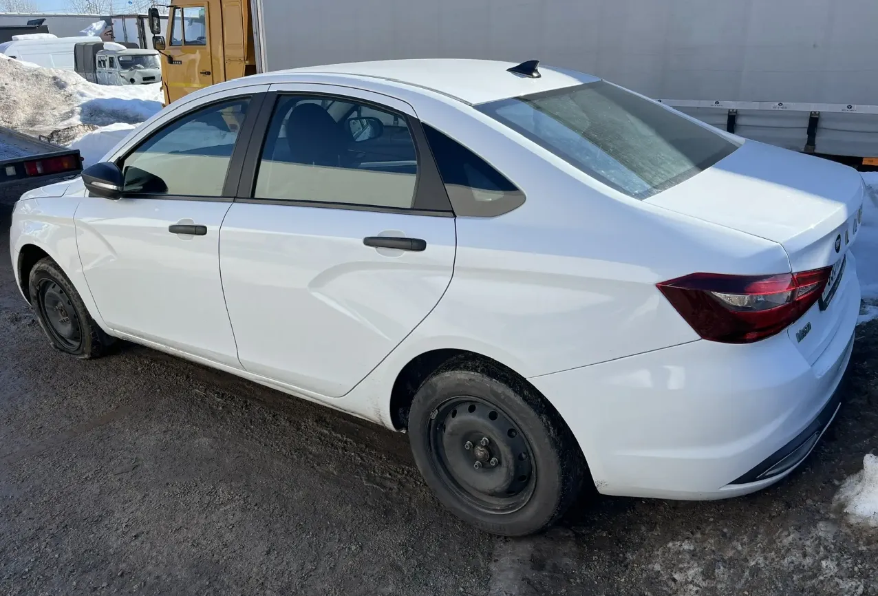 LADA Vesta, фото 3