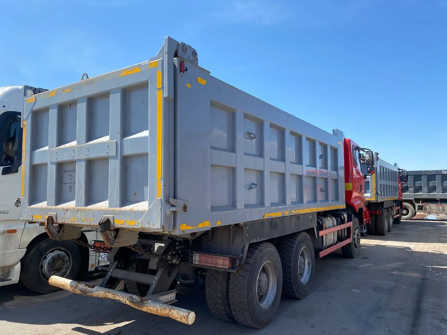 SANY SYZ320* 6x4 Самосвал, фото 5