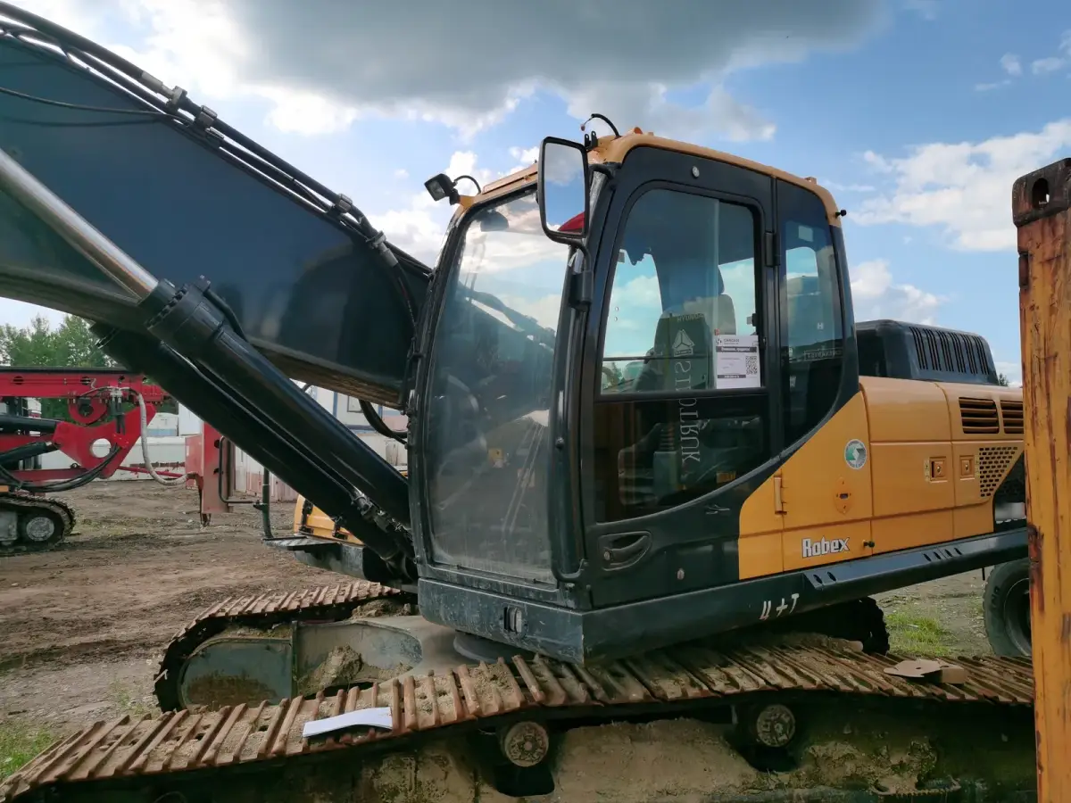 Hyundai R350 Экскаватор, фото 4