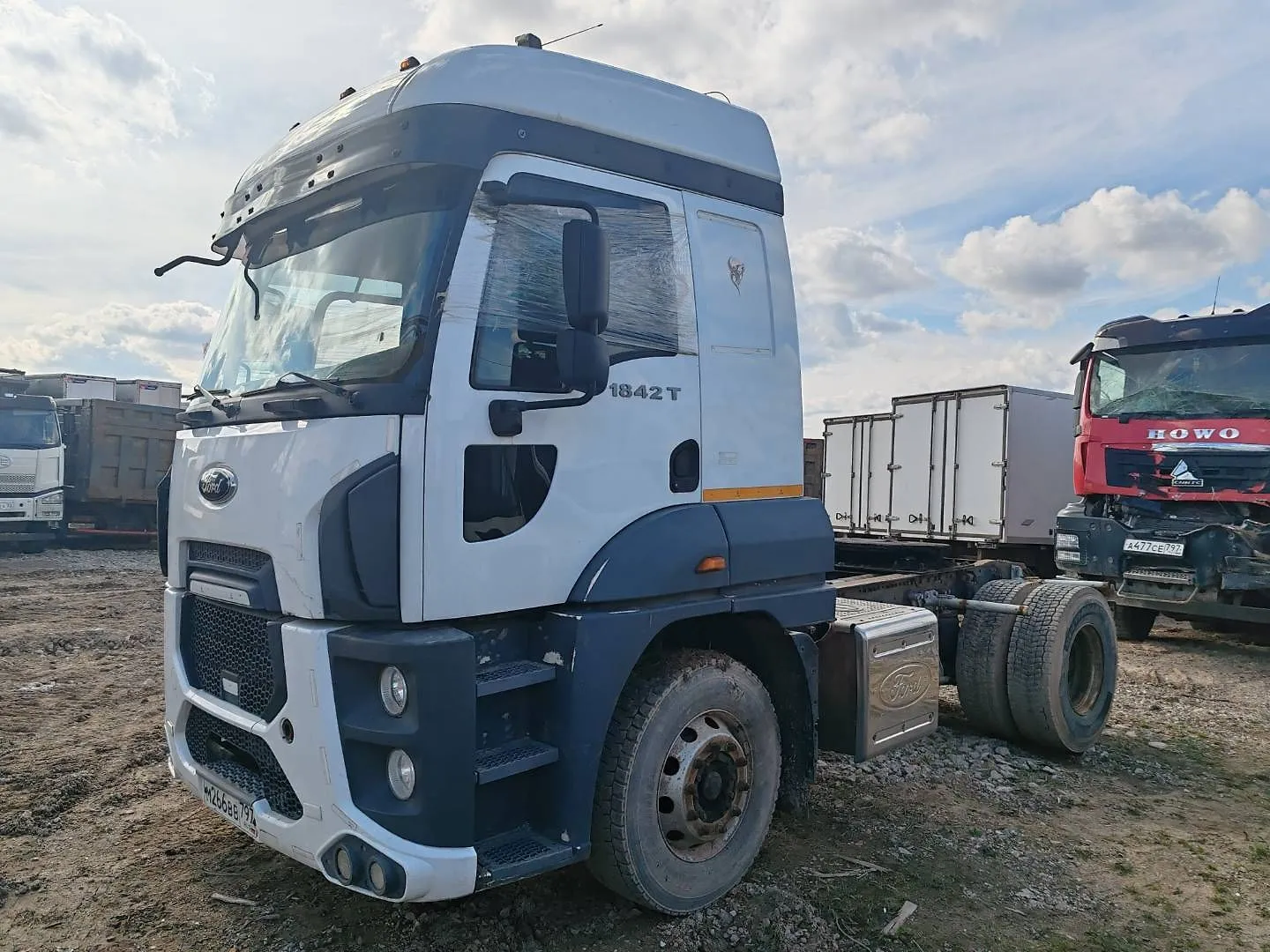 Ford Cargo 4x2 Седельный тягач, фото 2