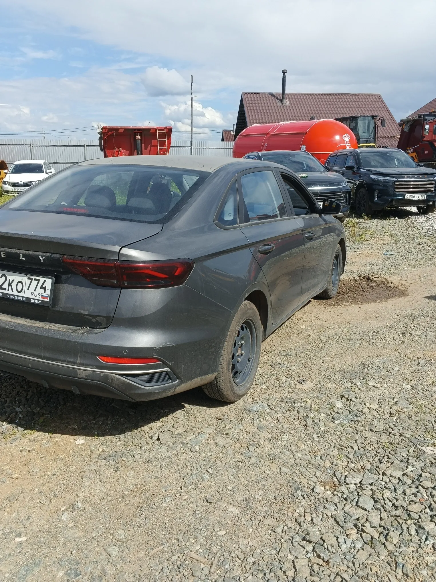 Geely Emgrand, фото 5