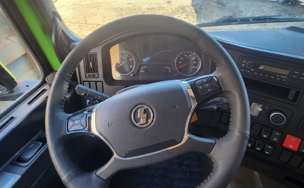 Shacman SX* 6x6 Самосвал, фото 5