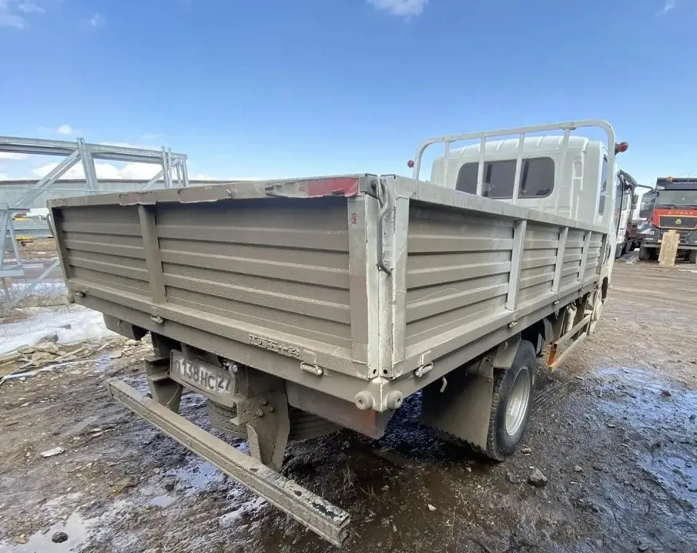 ISUZU ELF 4.5 4x2 Бортовой (Евроборт), фото 3