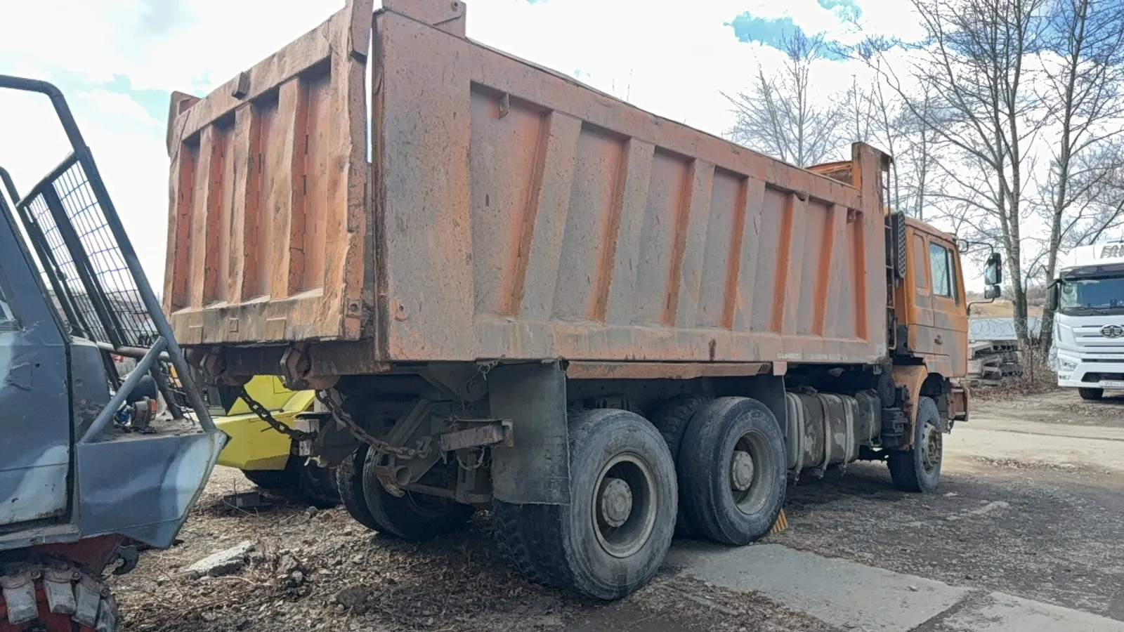 Shacman SX* 6x4 Самосвал, фото 3