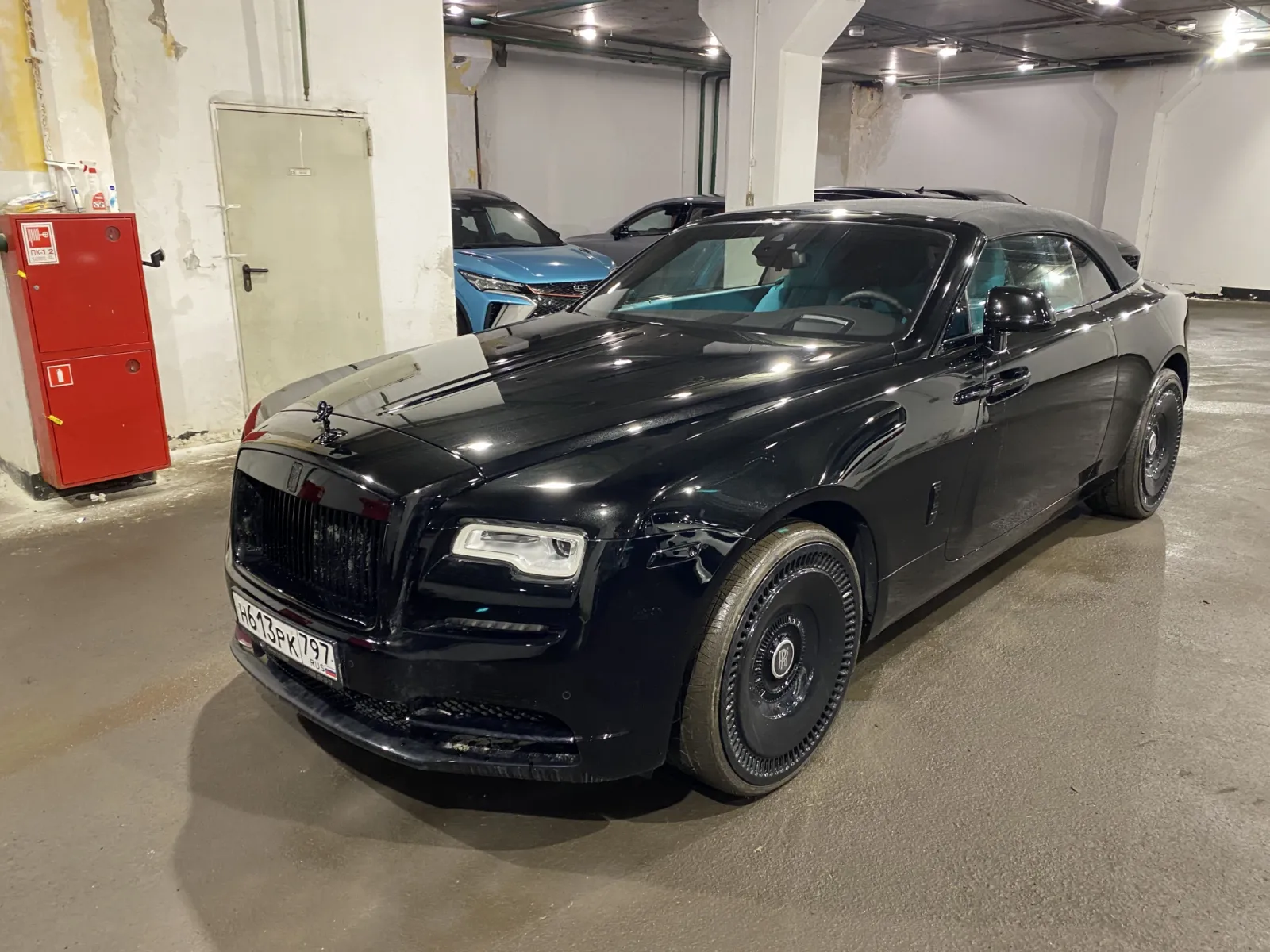 Rolls-Royce Dawn, фото 3