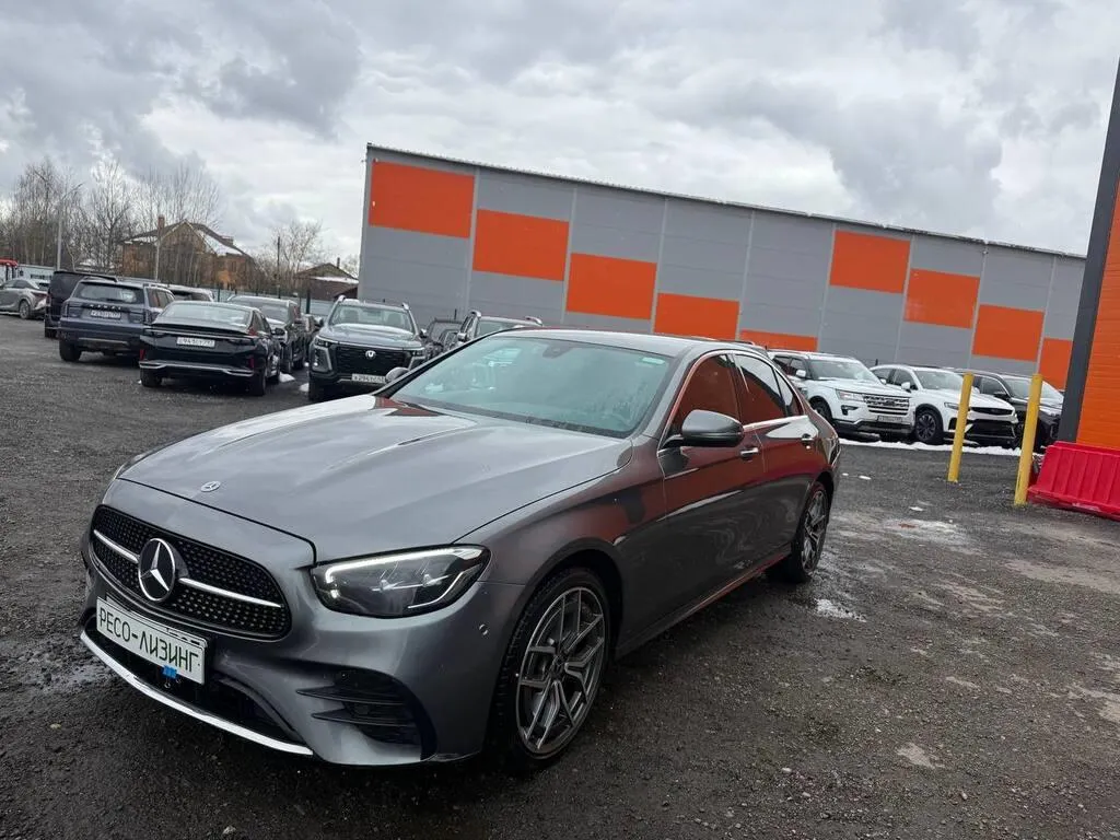 Mercedes-Benz E 200, фото 2