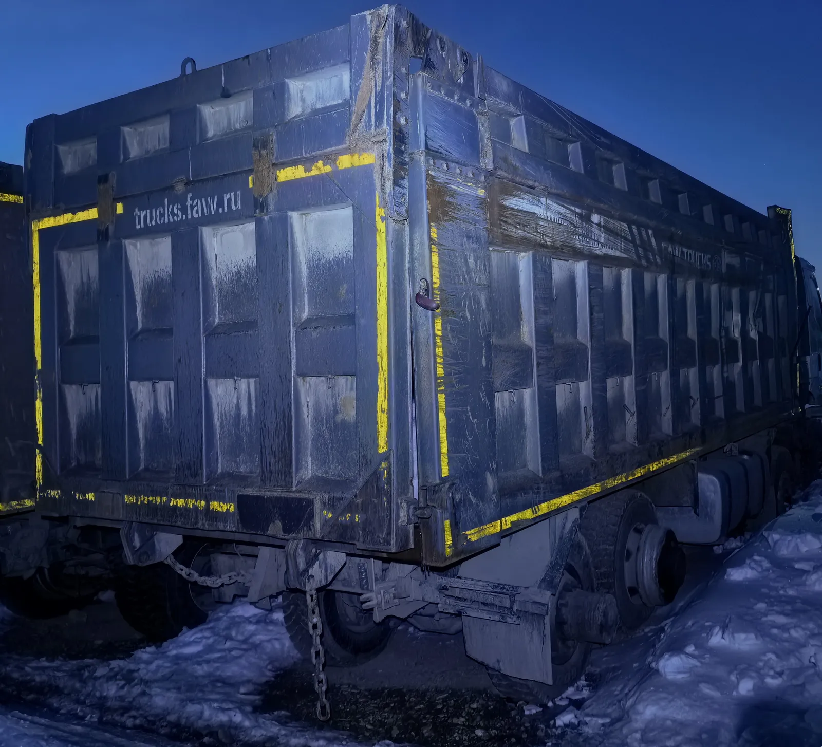FAW J6 8x4 Самосвал, фото 3