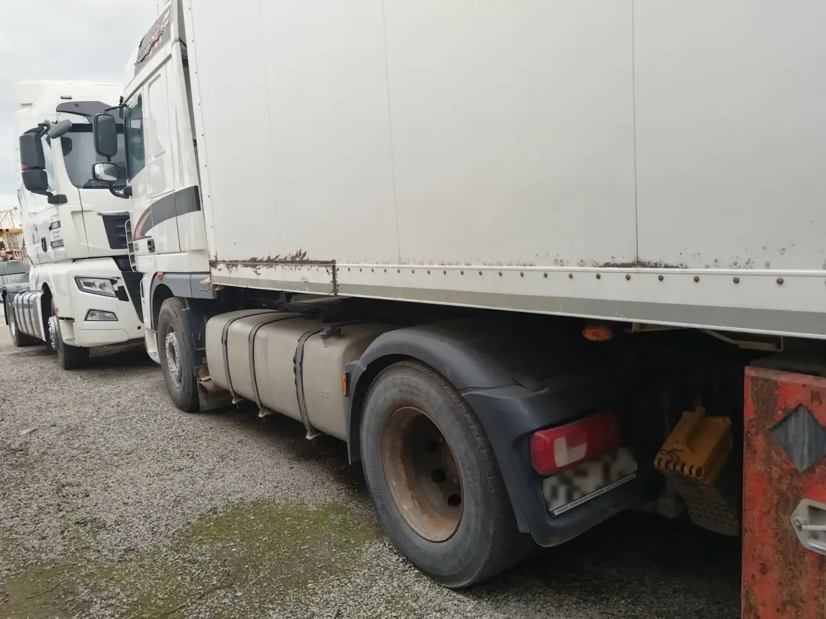 DAF XF 4x2 Седельный тягач, фото 4