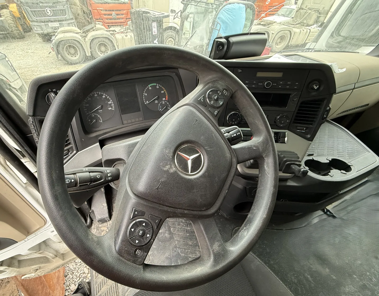 Mercedes-Benz Actros 6x4 Седельный тягач, фото 5