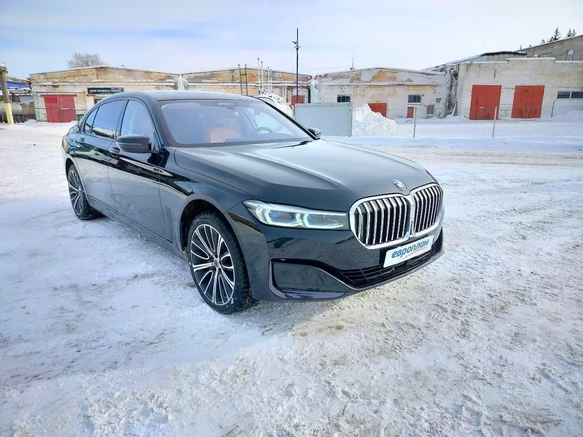 BMW 7 серия Long 740Li xDrive, фото 2