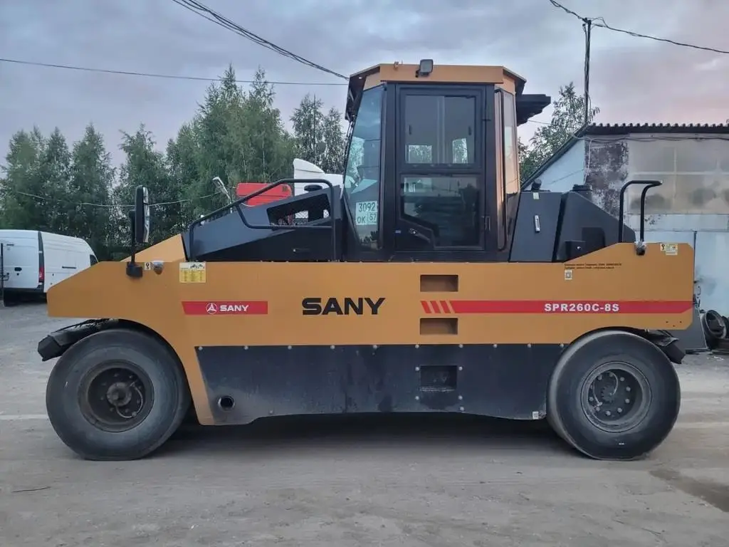 SANY Пневмоколесный каток, фото 2