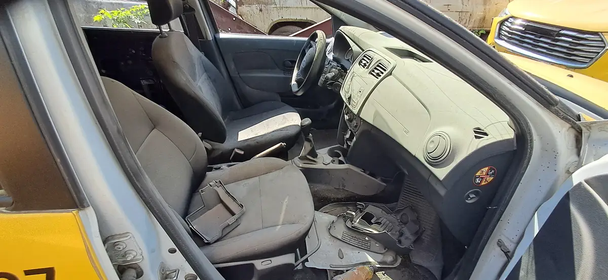 Renault Logan, фото 5