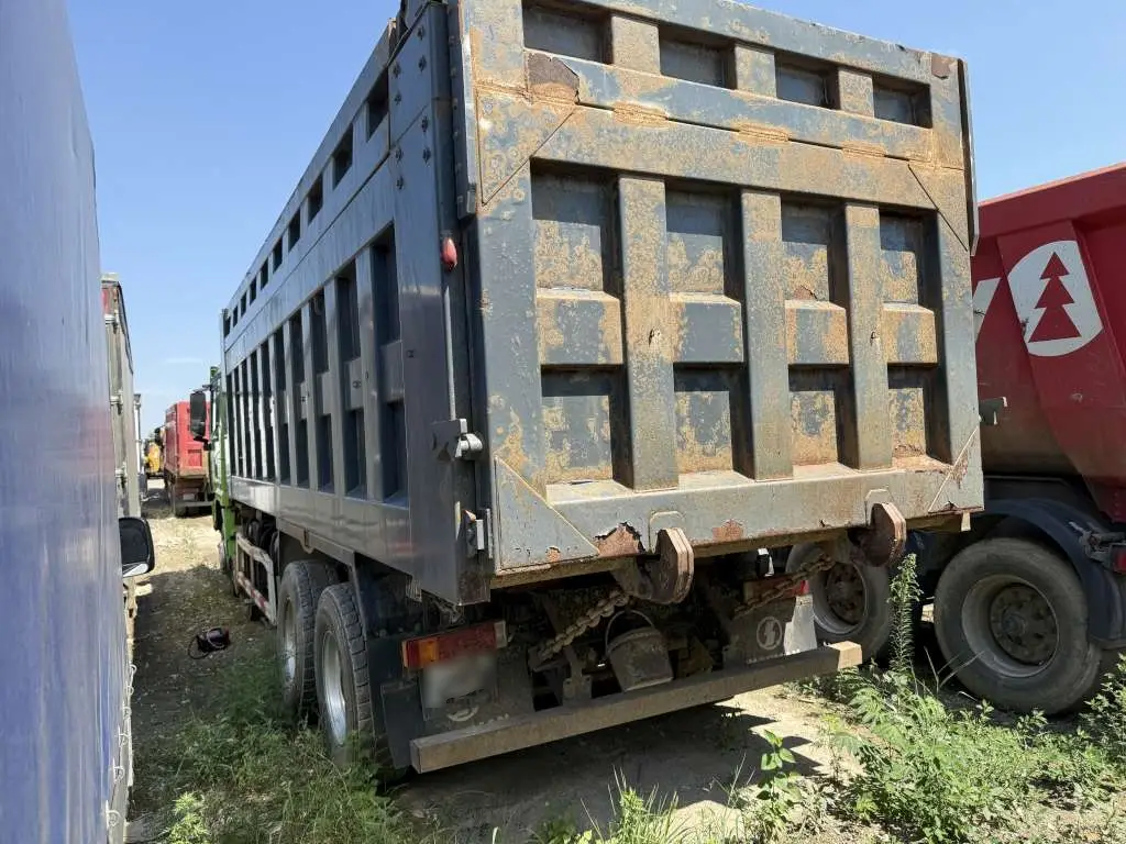 Shacman SX* 8x4 Самосвал, фото 4