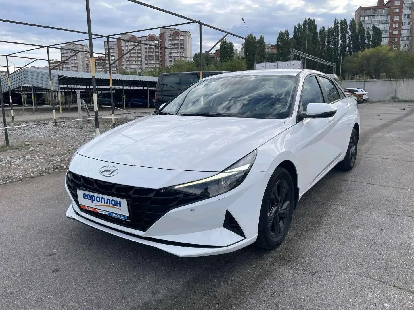 Hyundai Elantra Актив 1.6 АТ, фото 2