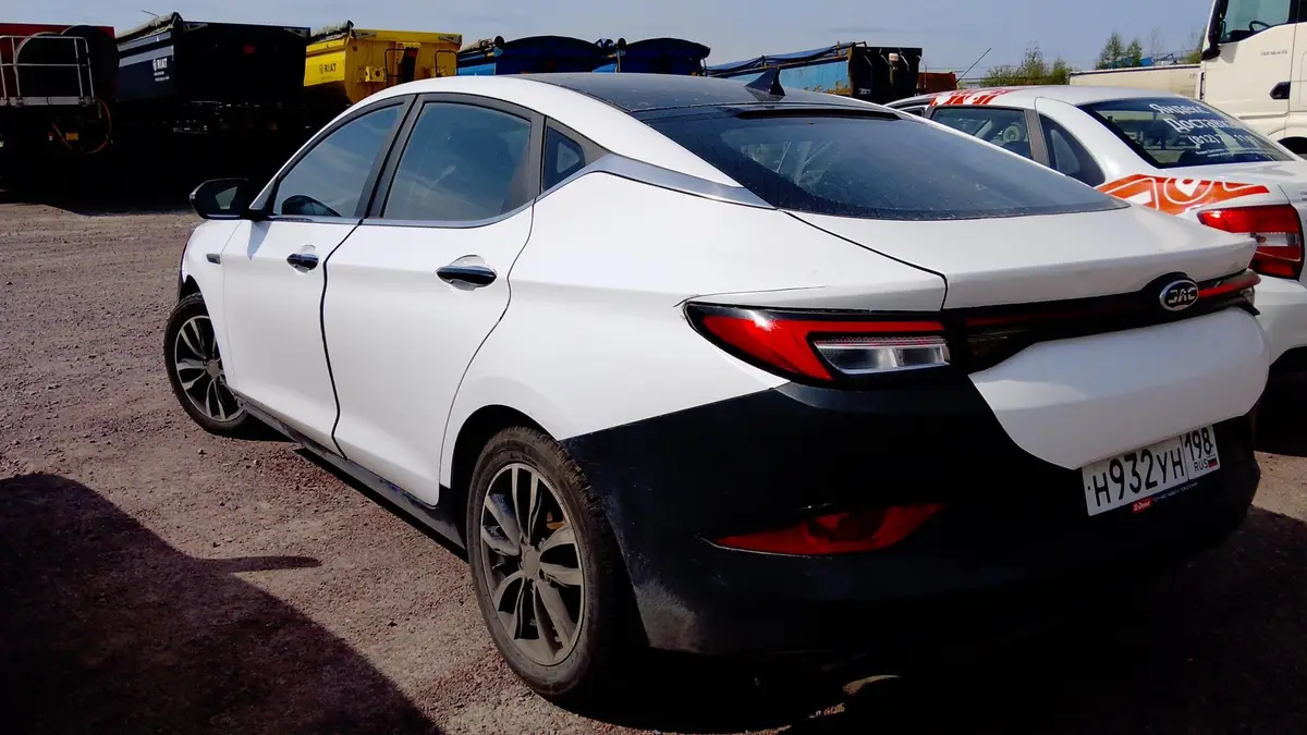 JAC J7 Комфорт 1.5 Вариатор, фото 3