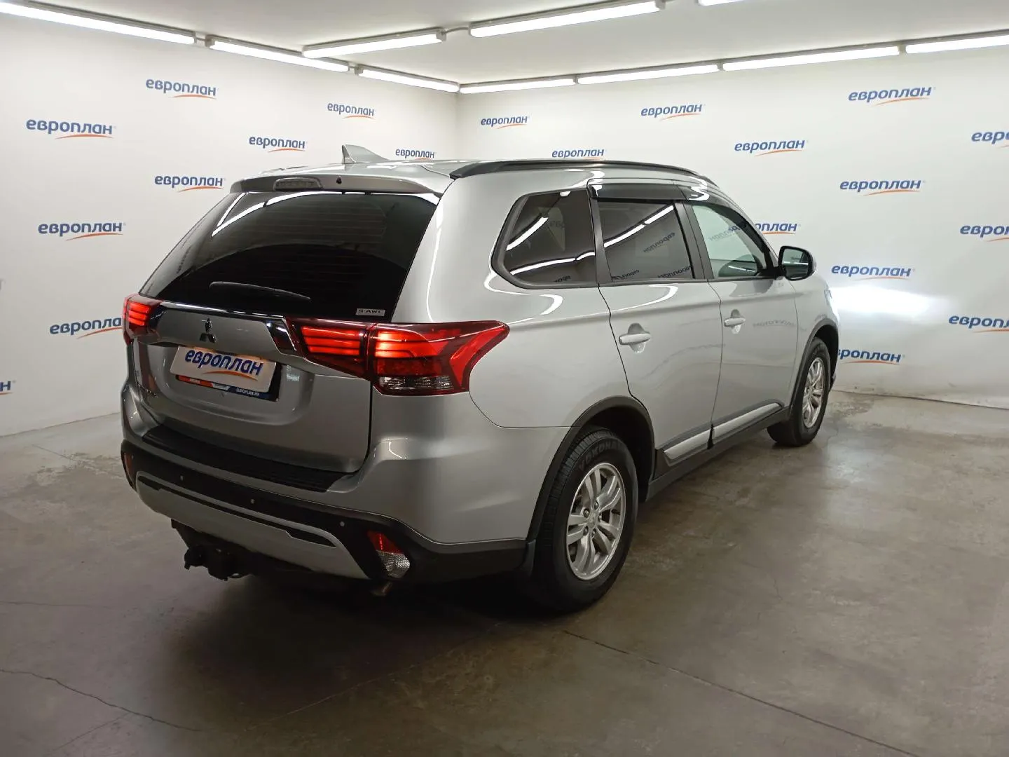 Mitsubishi Outlander Инвайт 2.0 Вариатор полный привод, фото 3