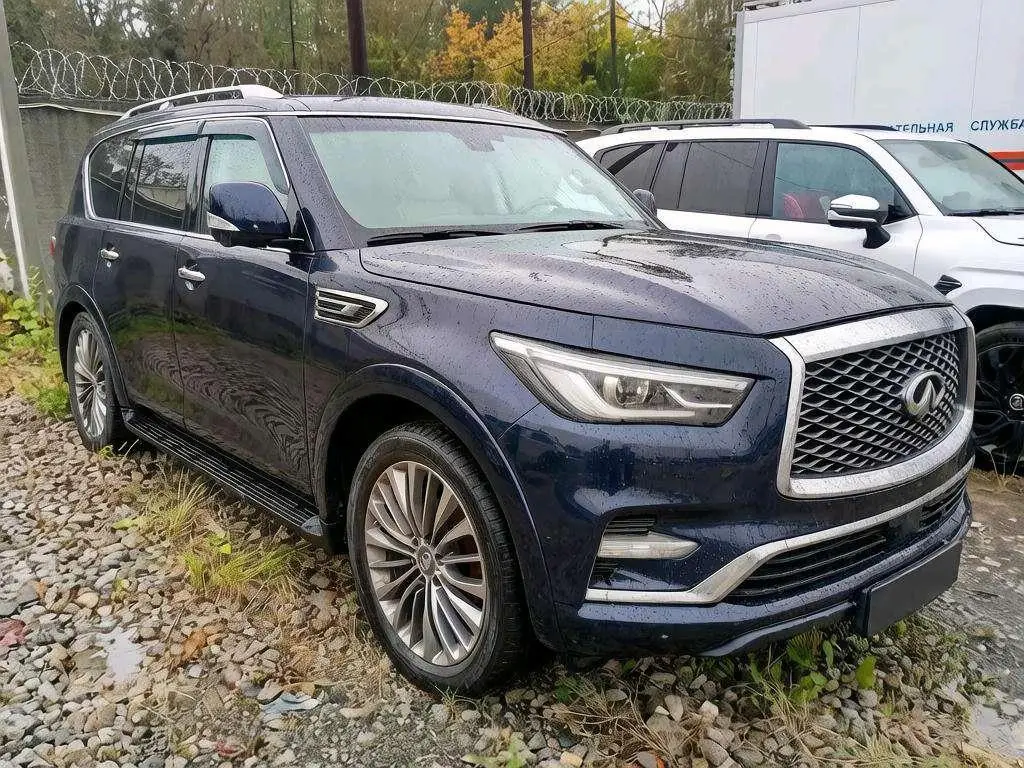 Infiniti QX80 5.6 ЛЮКС Сенсори 7 мест ПроАКТИВ, фото 2