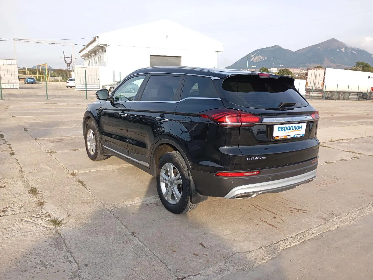 Geely Atlas Pro Комфорт 1.5Т АТ, фото 4
