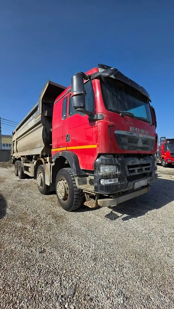 HOWO T5G 8x4 Самосвал, фото 2