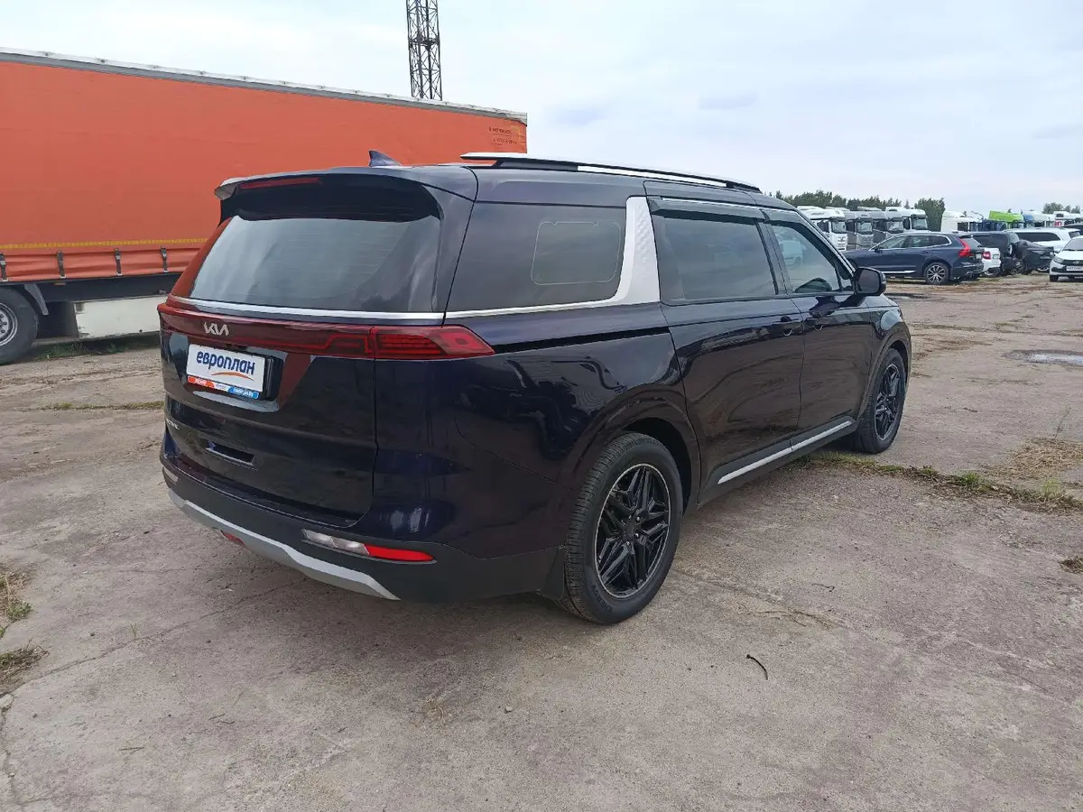 Kia Carnival, фото 3