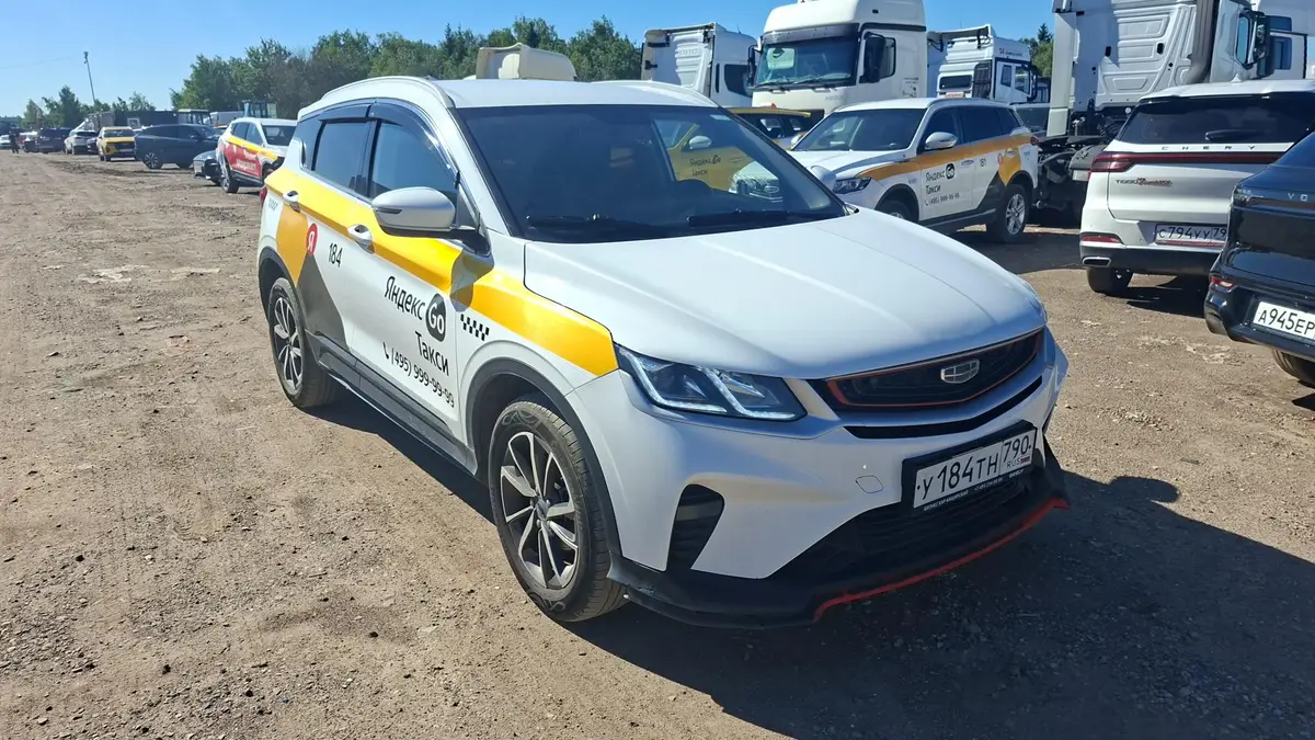 Geely Coolray Комфорт 1.5Т АТ, фото 2