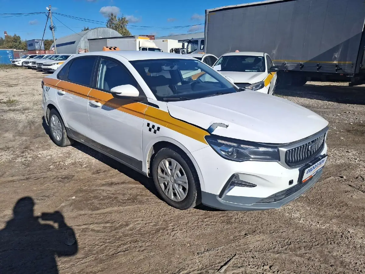 Geely Emgrand, фото 2