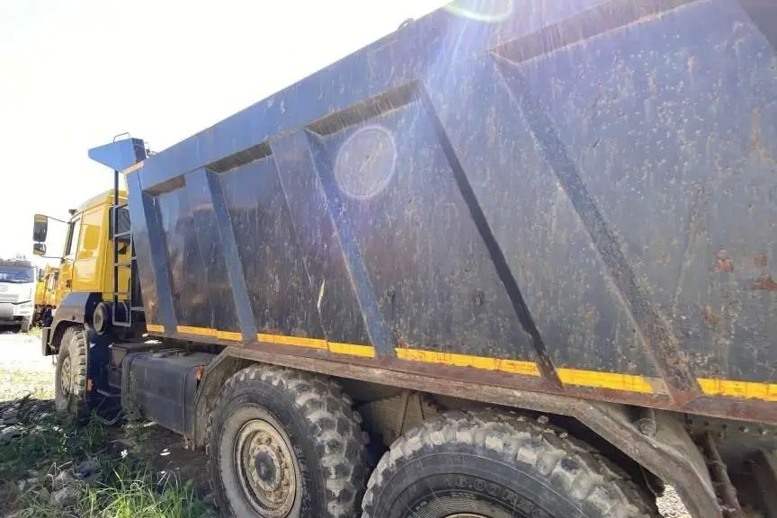 СПЕЦМАШ SM02* на шасси Ural 6370 6x6 Самосвал, фото 4