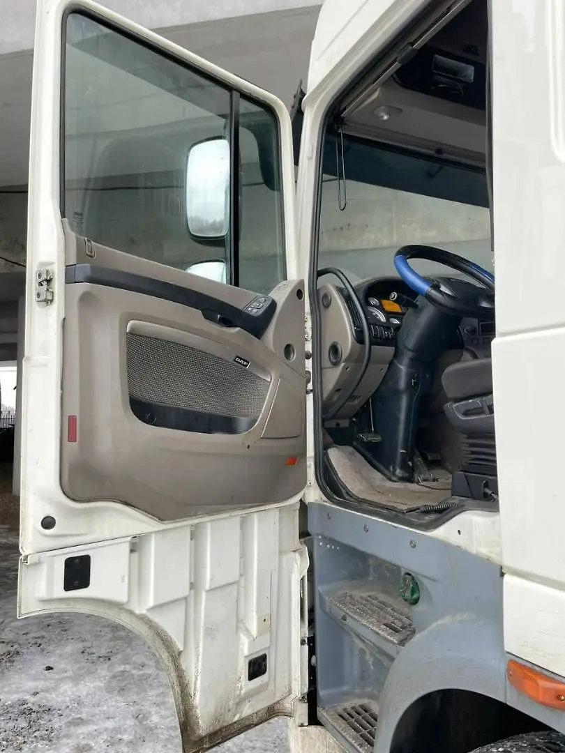 DAF XF 4x2 Седельный тягач, фото 4