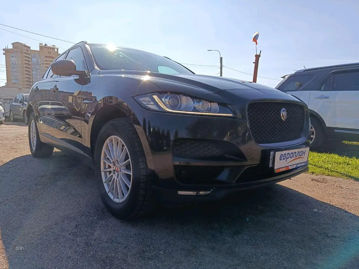 Jaguar F-Pace 2.0D Prestige auto 4WD, фото 2