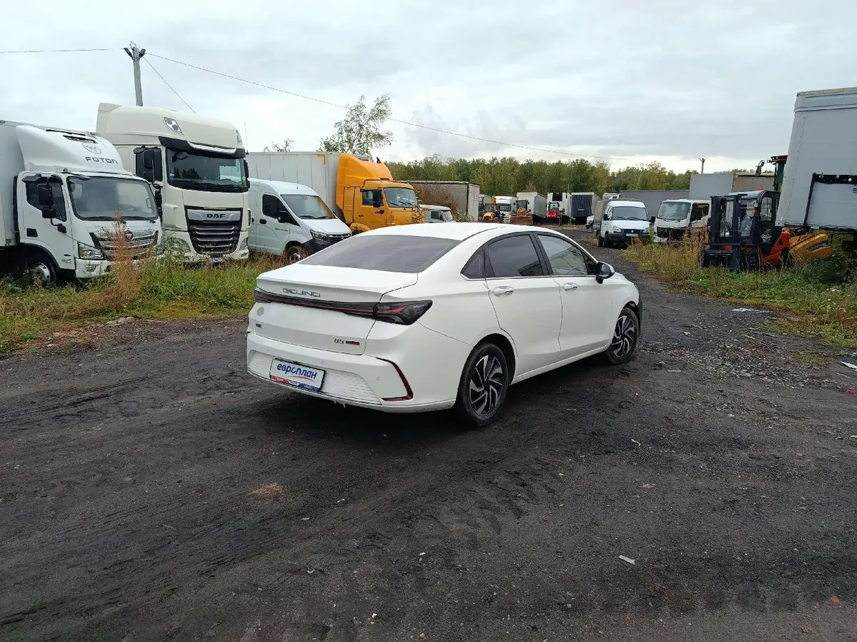 BAIC Ю5 Плюс (U5 Plus), фото 3