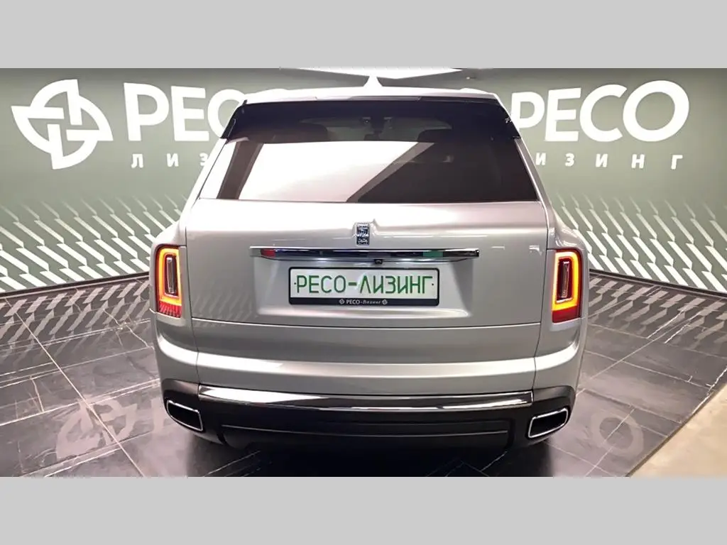 Rolls-Royce CULLINAN, фото 2