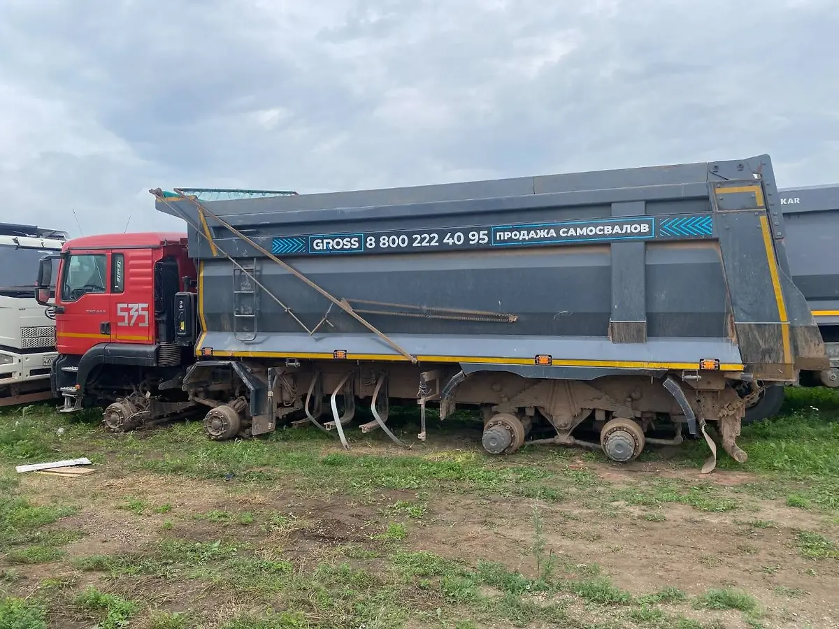 HOWO T5G 8x4 Самосвал, фото 3