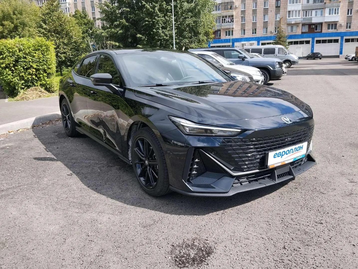 Changan Uni-V Стандарт 1.5Т АТ, фото 2