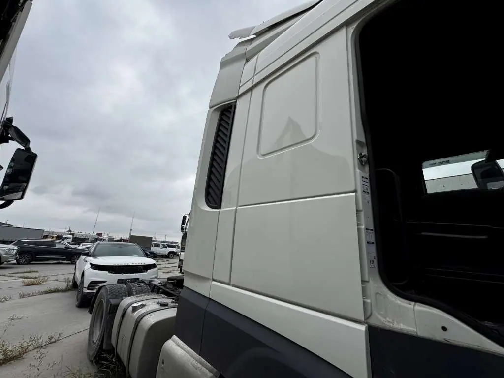 DAF XF 4x2 Седельный тягач, фото 3