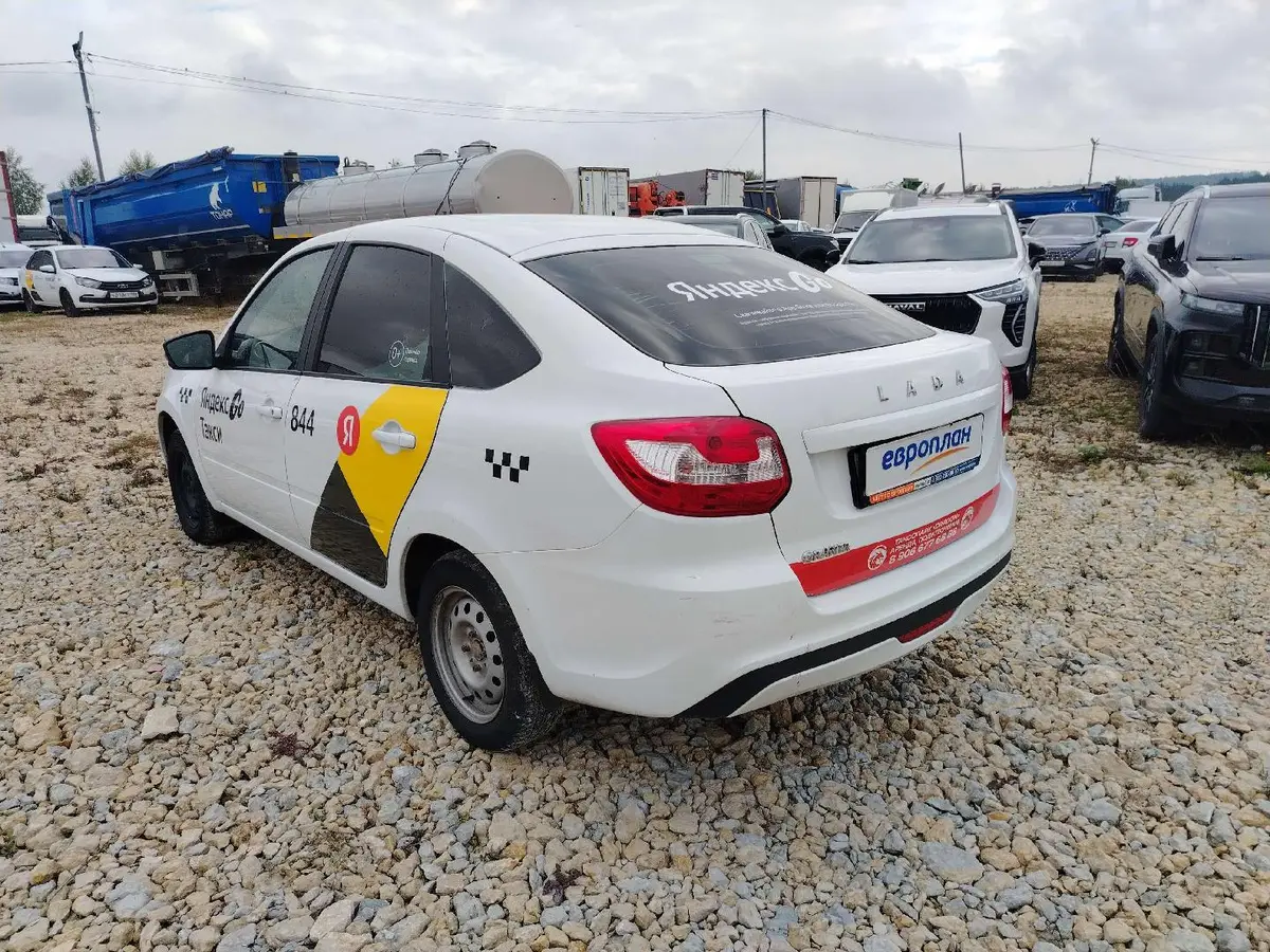 LADA Granta лифтбек, фото 4
