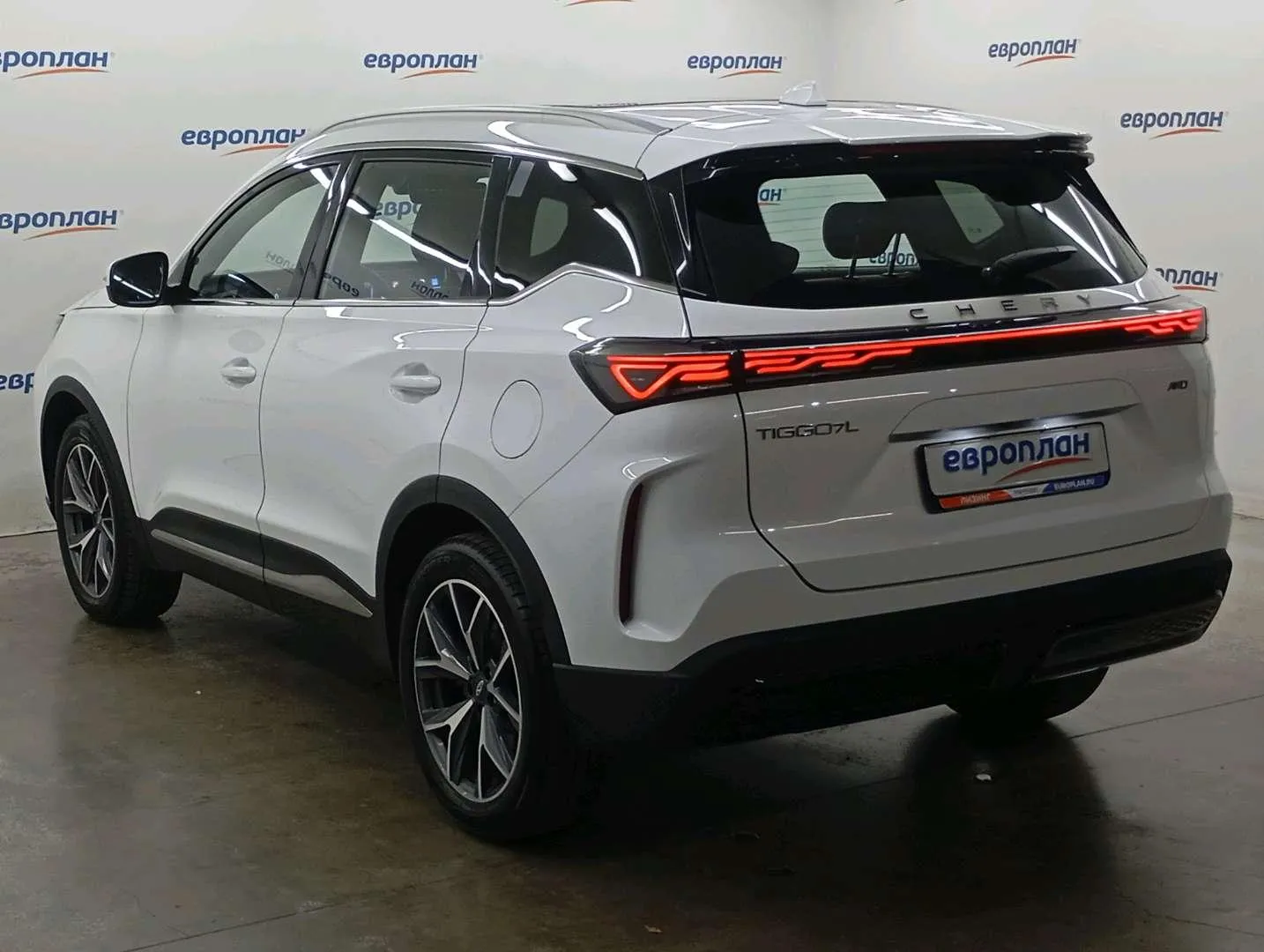 Chery Tiggo 7L Ультра 1.6Т АТ полный привод, фото 4