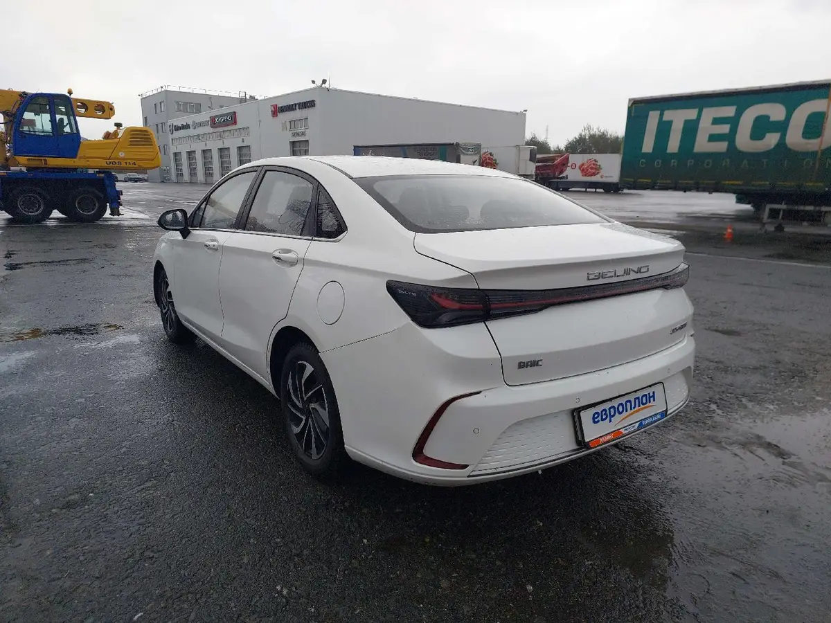 BAIC Ю5 Плюс (U5 Plus), фото 4