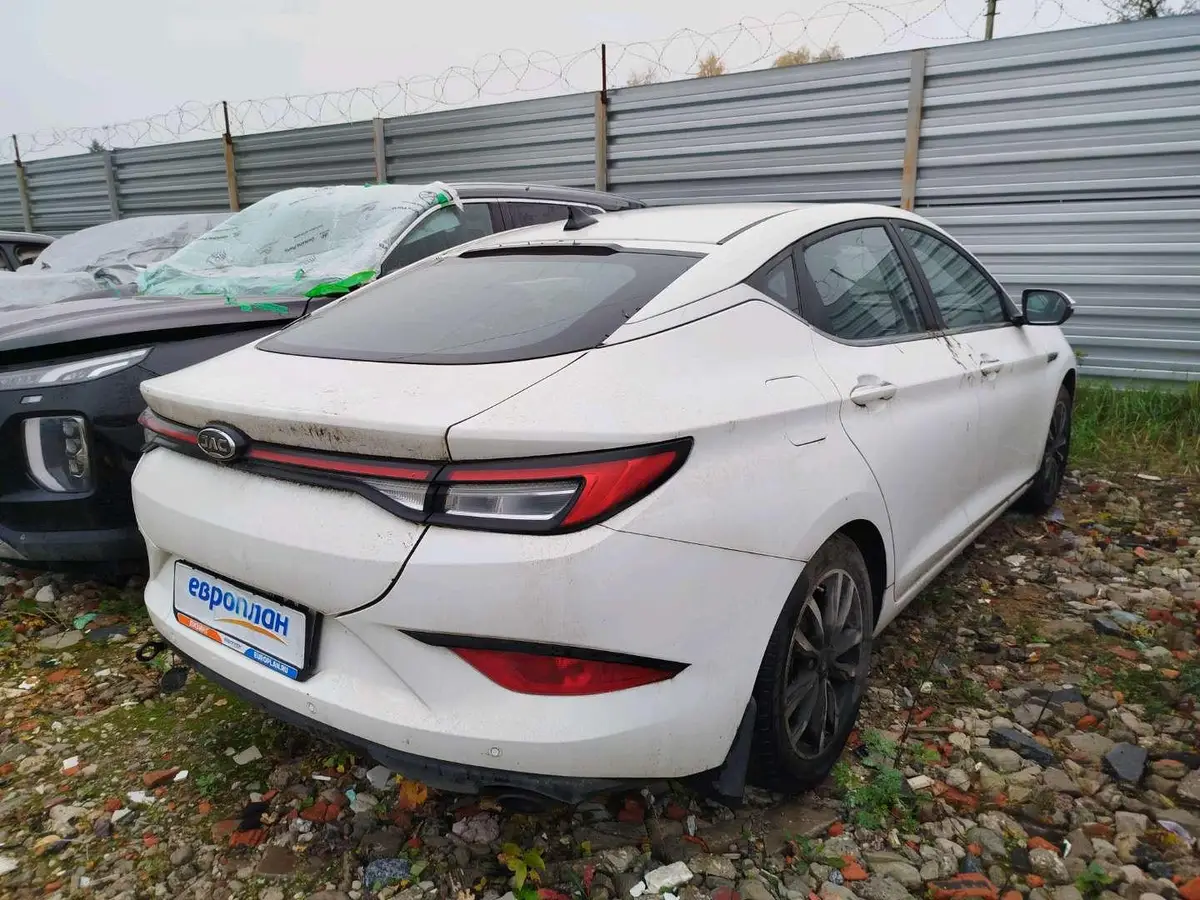 JAC J7 Люкс 1.5 Вариатор, фото 3
