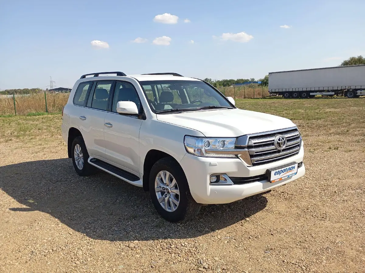 Toyota Land Cruiser 200, фото 2