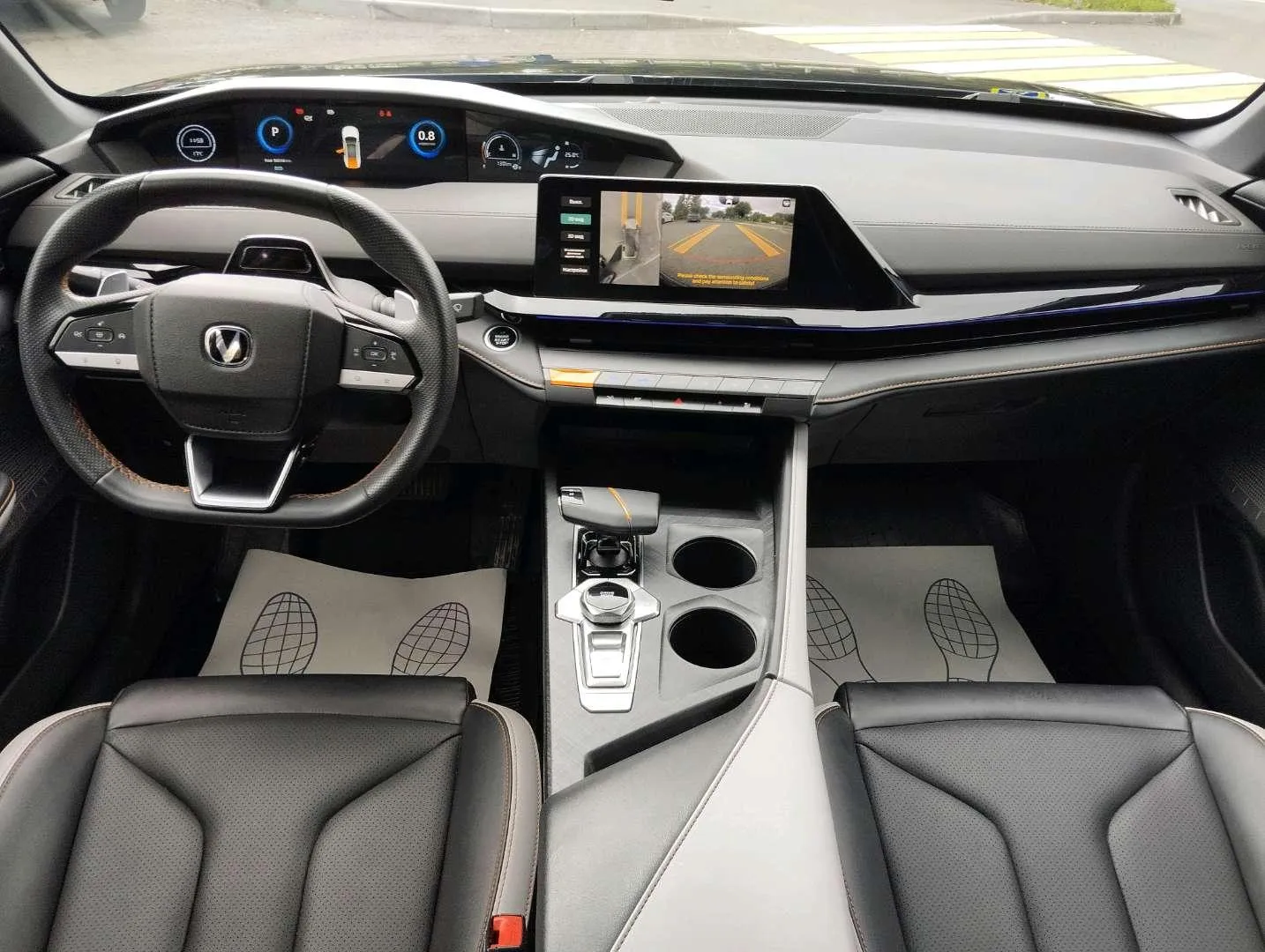 Changan Uni-V Стандарт 1.5Т АТ, фото 5