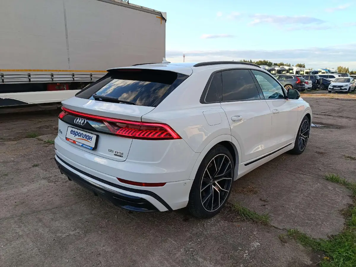 Audi Q8 3.0 55 TFSI quattro Design tiptronic, фото 3