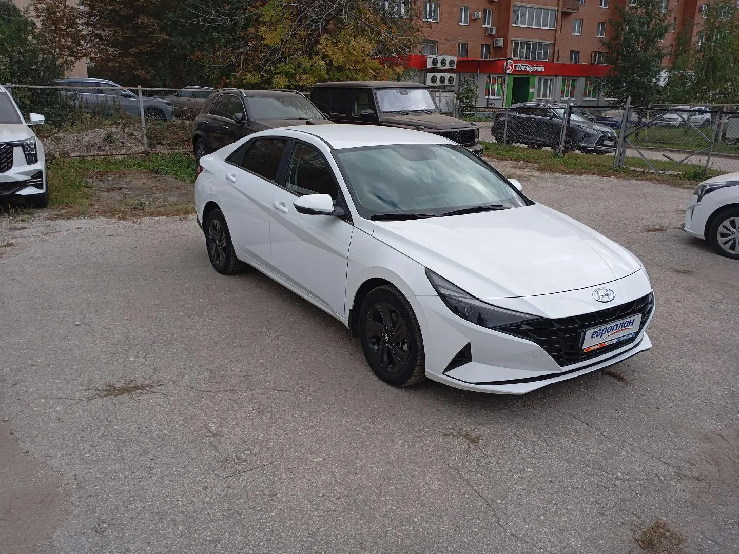 Hyundai Elantra Актив 1.6 АТ, фото 2