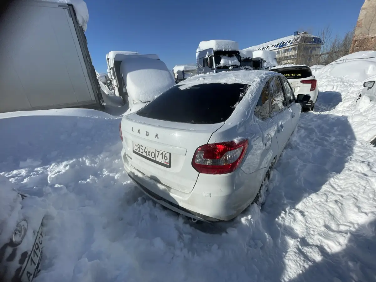 LADA Granta Лифтбек, фото 4