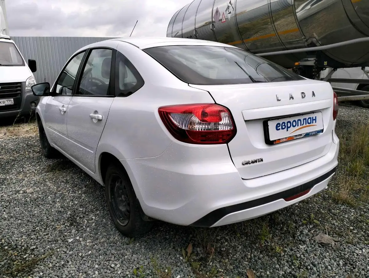 LADA Granta лифтбек, фото 4