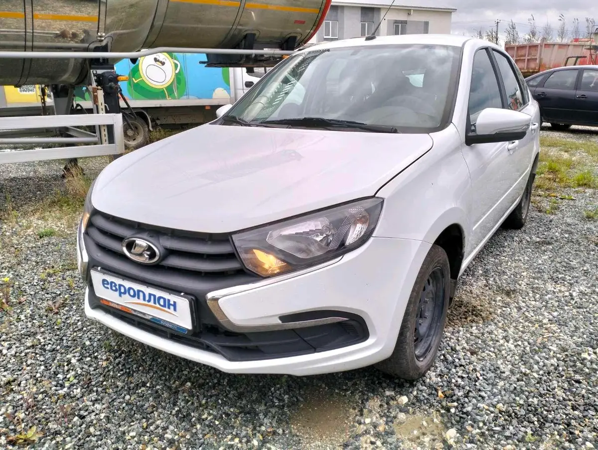 LADA Granta лифтбек, фото 2
