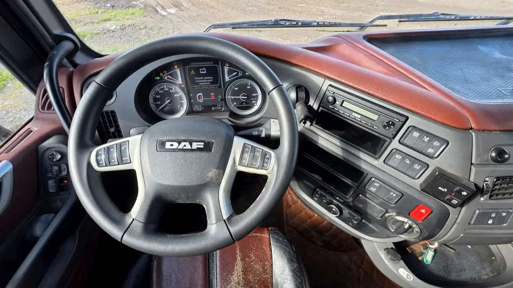 DAF XF 4x2 Седельный тягач, фото 5