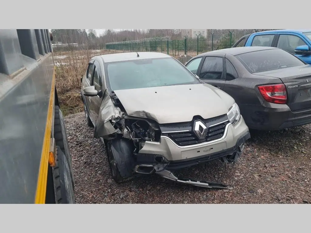 Renault LOGAN, фото 2