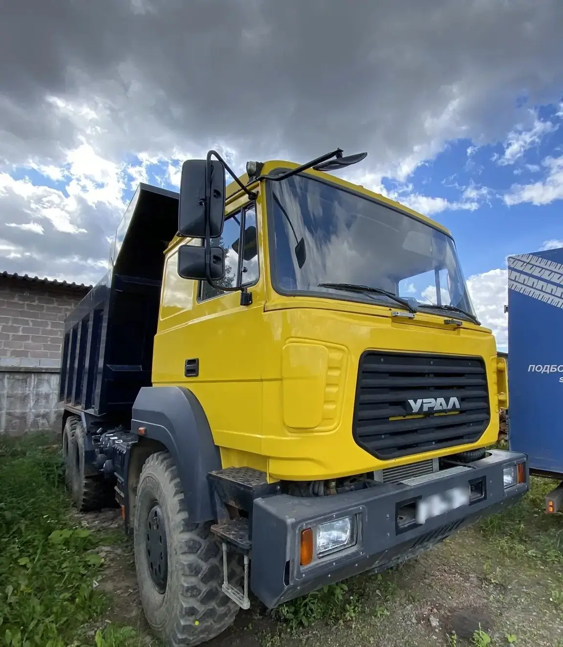 СПЕЦМАШ SM02* на шасси Ural 6370 6x6 Самосвал, фото 2