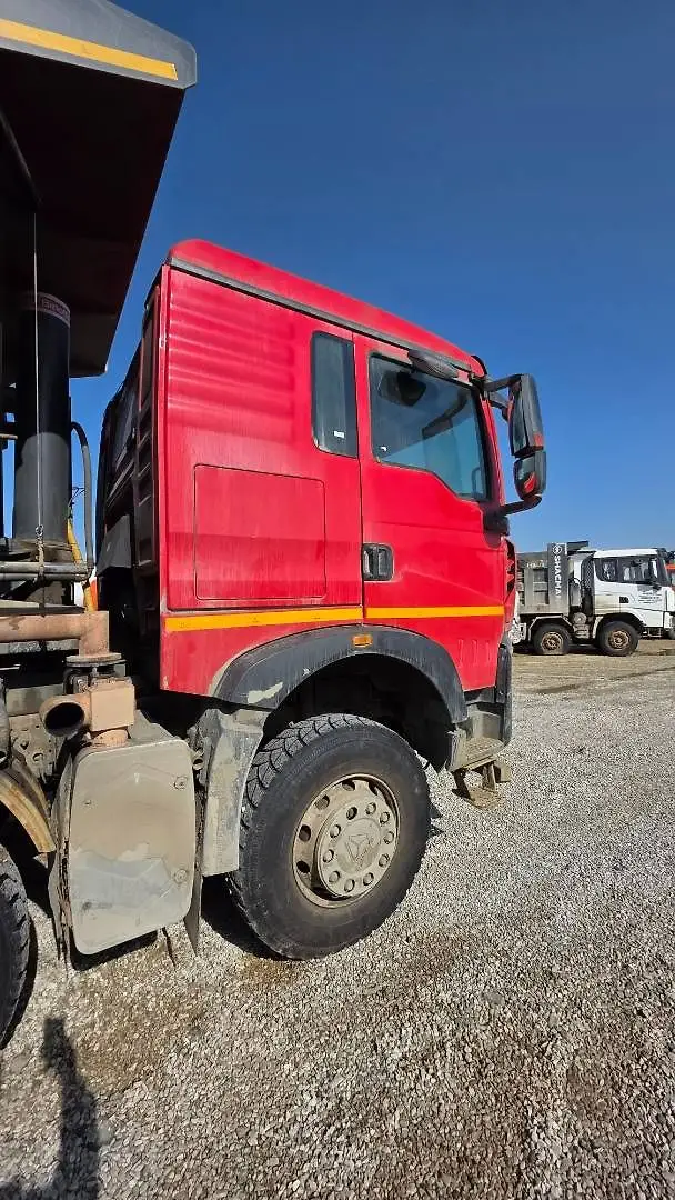 HOWO T5G 8x4 Самосвал, фото 4