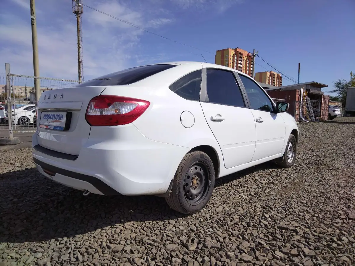 LADA Granta лифтбек, фото 3